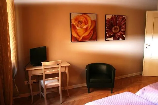 Bed & Breakfast Quo Vadis Arena *