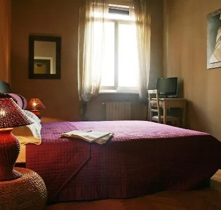 Quo Vadis Arena Bed & Breakfast *